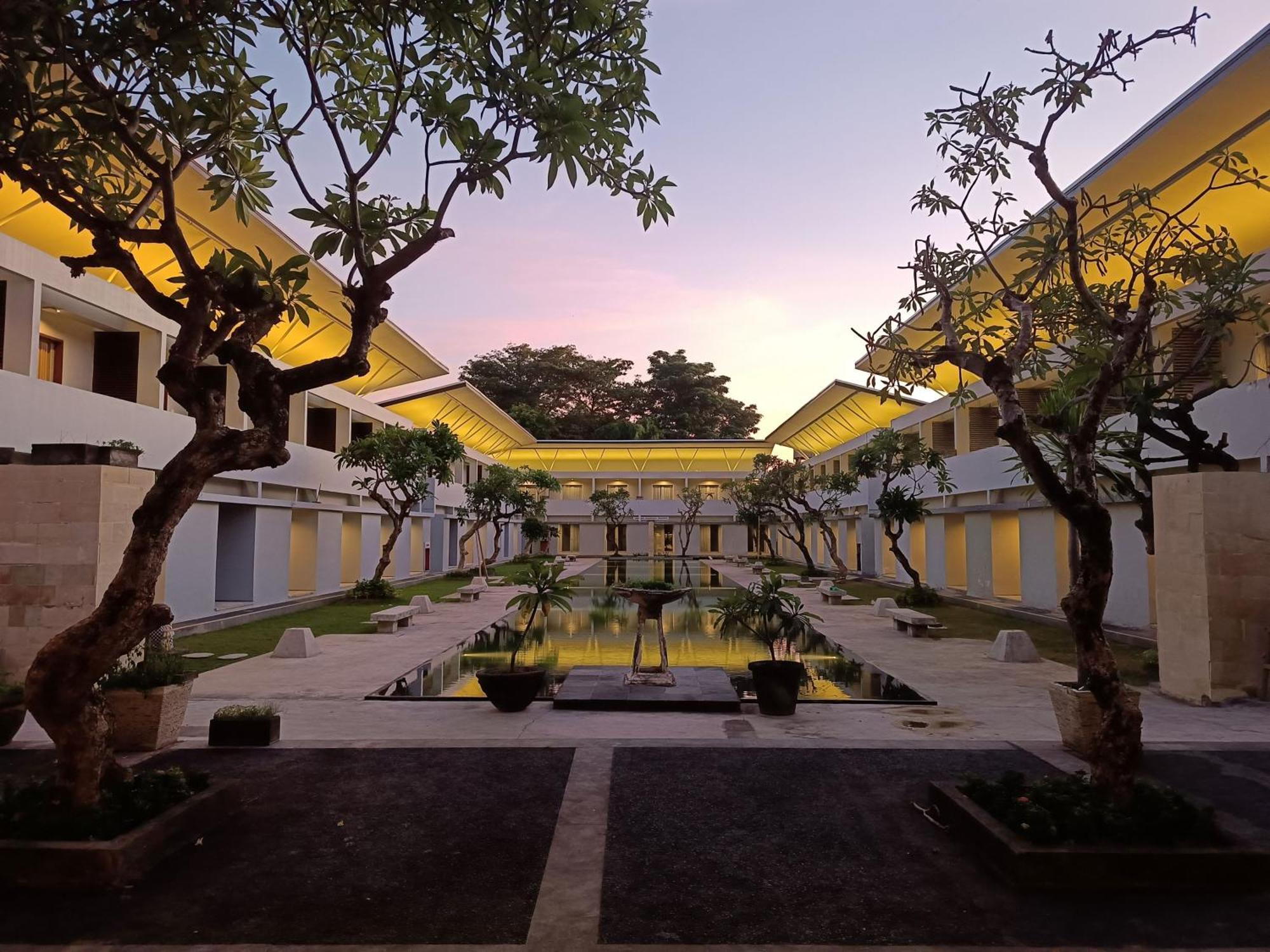 Guna Graha Kuta By Kamara Exterior foto